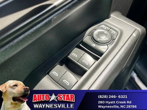 Used 2022 Chevrolet Silverado 1500 Custom AWD/4WD image 24