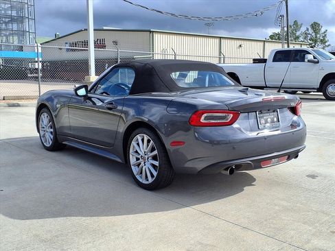 Used 2017 FIAT 124 Spider Lusso image 9