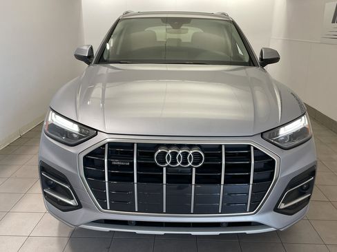Used 2023 Audi Q5 2.0T Premium Plus w/ Premium Plus Package image 2