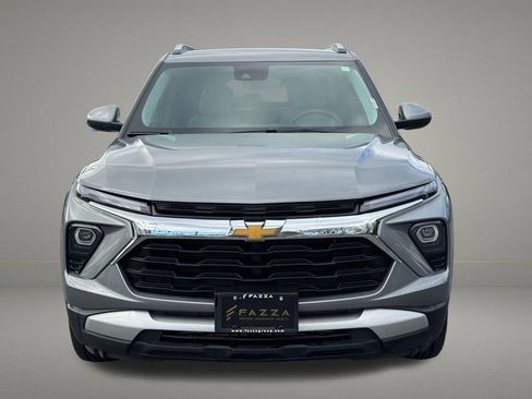 Used 2025 Chevrolet TrailBlazer LT AWD/4WD image 9