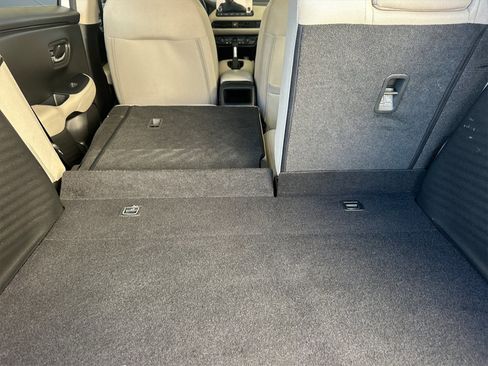 Certified 2023 Honda HR-V LX image 32