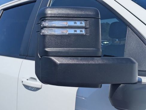 Used 2025 Chevrolet Silverado 2500 LT w/ Safety Package image 10