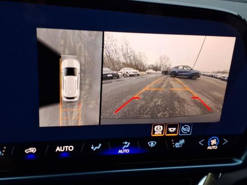 New 2026 Chevrolet Equinox EV LT image 21