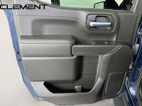 Used 2020 GMC Sierra 1500 AT4 image 29