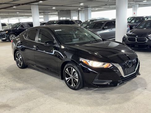 Used 2022 Nissan Sentra SV w/ Electronics Package FWD image 2