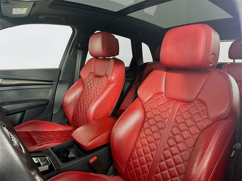 Used 2023 Audi SQ5 Premium Plus image 8