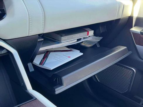 Certified 2024 Toyota Sequoia Capstone image 31