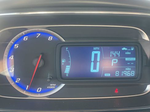 Used 2016 Chevrolet Trax LT w/ LT Sun and Sound Package FWD image 9