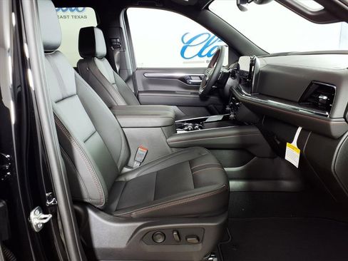 Used 2026 Chevrolet Tahoe RST w/ Comfort Package image 21