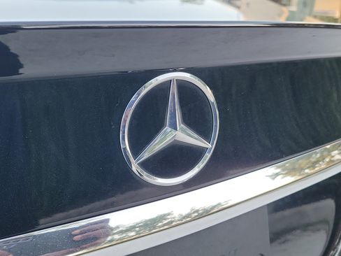 Used 2018 Mercedes-Benz C 300 Sedan image 7