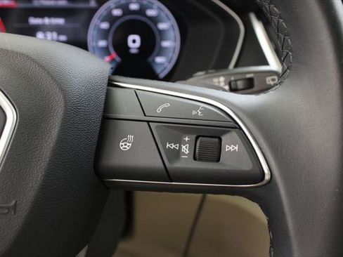Certified 2022 Audi Q5 2.0T Premium Plus w/ Premium Plus Package AWD/4WD image 28