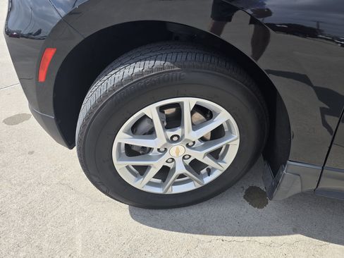 Used 2022 Chevrolet Equinox LT image 9