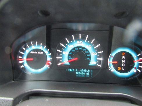 Used 2010 Ford Fusion SEL image 31