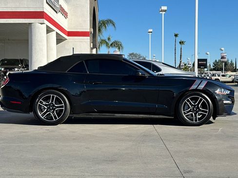 Used 2022 Ford Mustang Convertible w/ Equipment Group 101A image 7