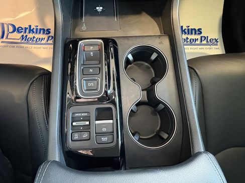 Used 2024 Honda Pilot EX-L image 17