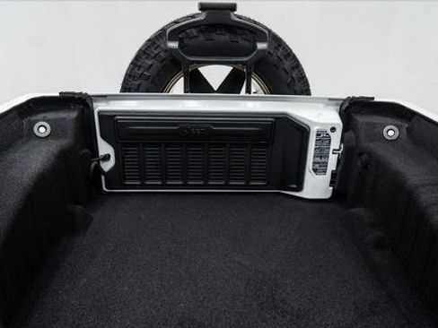 Used 2026 Jeep Wrangler Unlimited Sport AWD/4WD image 14