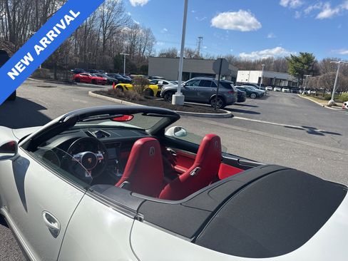 Used 2016 Porsche 911 Carrera GTS image 9