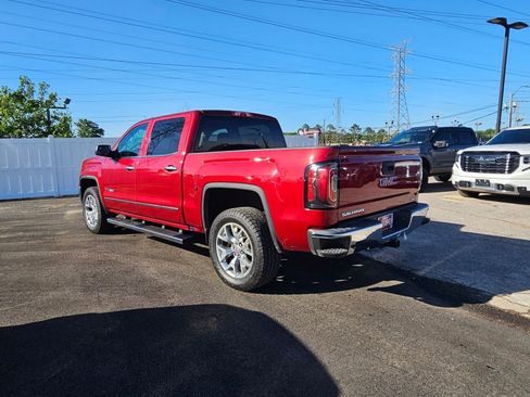 Used 2018 GMC Sierra 1500 SLT w/ SLT Premium Package AWD/4WD image 3