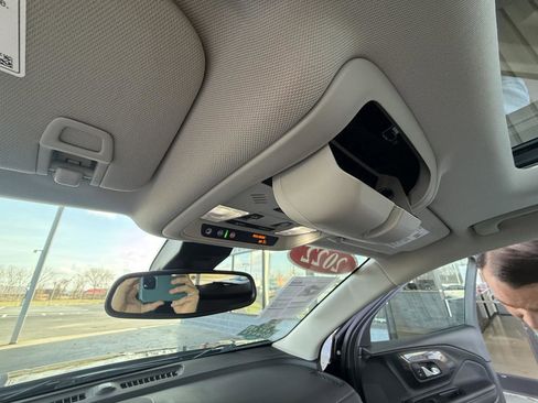 Used 2022 GMC Terrain Denali w/ Denali Premium Package image 26