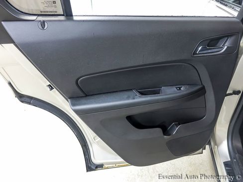 Used 2013 Chevrolet Equinox LS FWD image 17