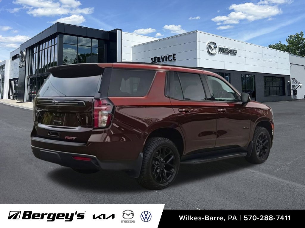Used 2022 Chevrolet Tahoe RST w/ Luxury Package AWD/4WD image 10