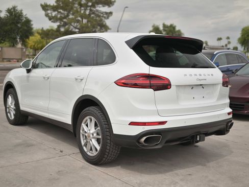 Used 2016 Porsche Cayenne image 5