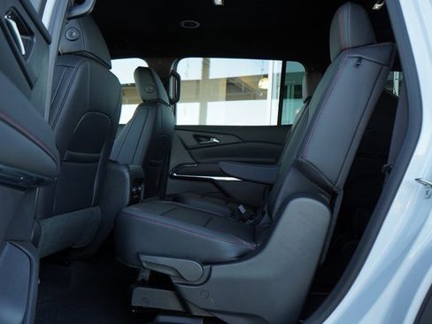 New 2026 Chevrolet Traverse Z71 w/ Enhanced Driving Package image 25