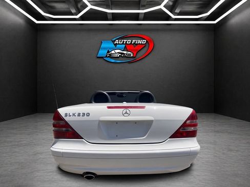 Used 2001 Mercedes-Benz SLK 230 image 11