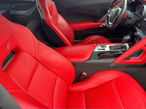 Used 2019 Chevrolet Corvette Stingray Coupe w/ 2LT Preferred Equipment Group image 12