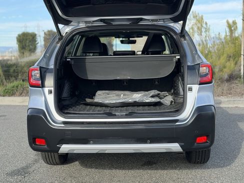 Used 2023 Subaru Outback Limited XT image 13