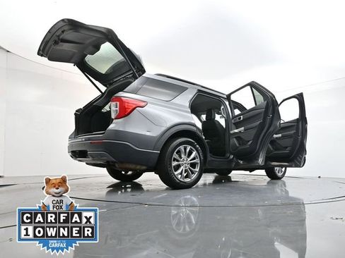 Used 2022 Ford Explorer XLT w/ Equipment Group 202A image 44