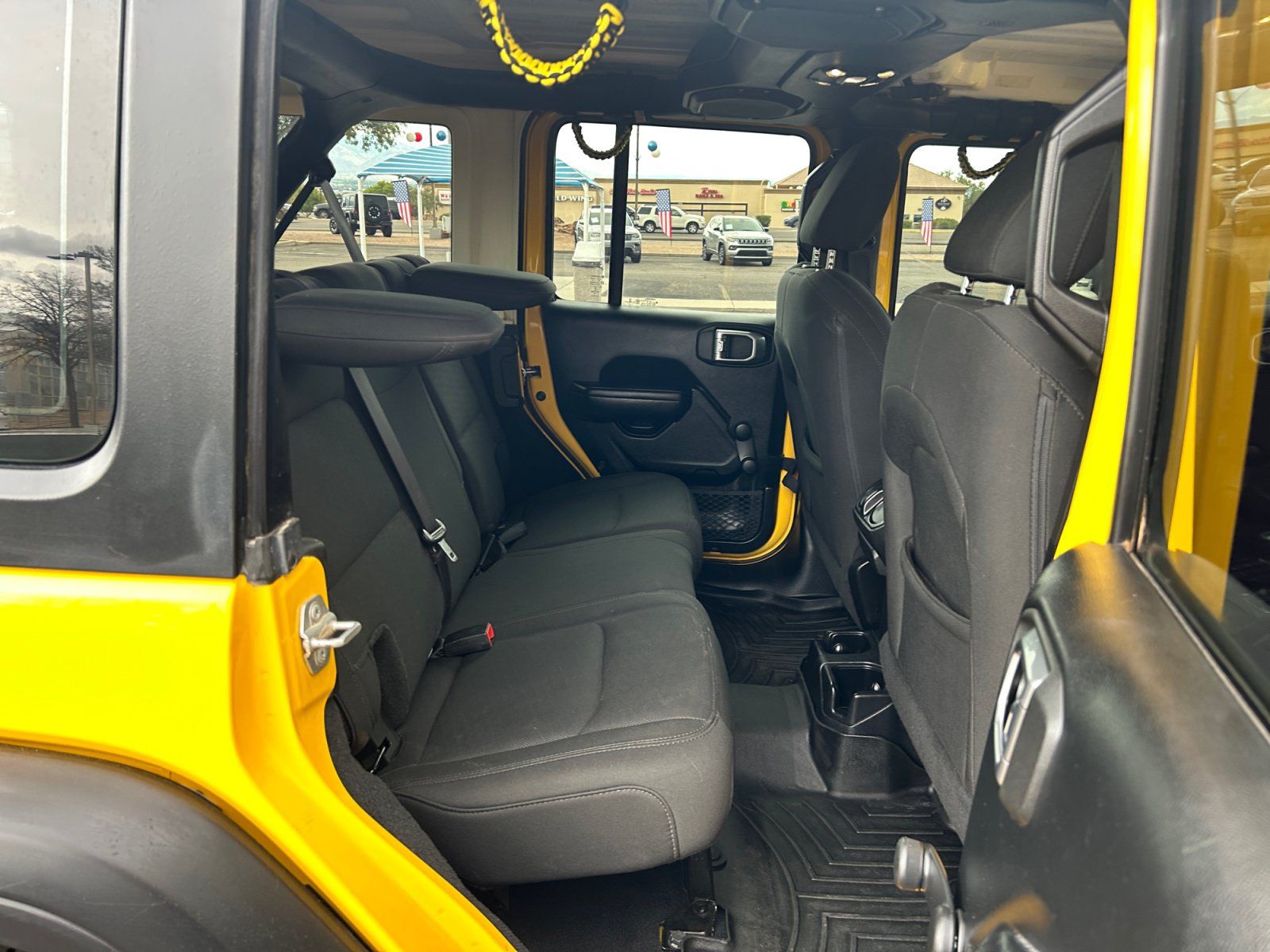 Used 2019 Jeep Wrangler Unlimited Sport AWD/4WD image 18
