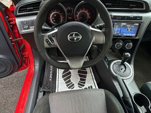 Used 2016 Scion tC image 15