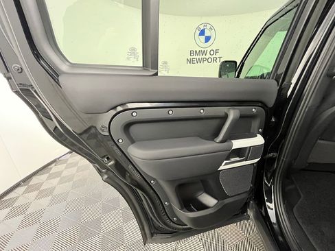 Used 2024 Land Rover Defender 110 S AWD/4WD image 19