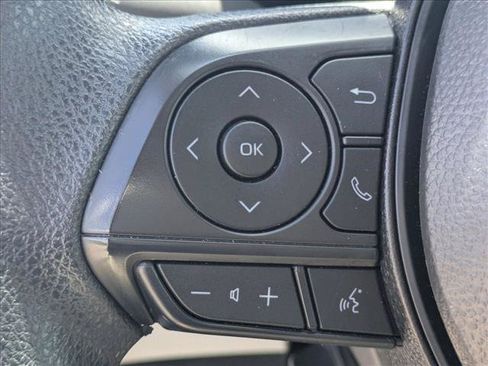 Used 2026 Toyota Corolla Cross L FWD image 11