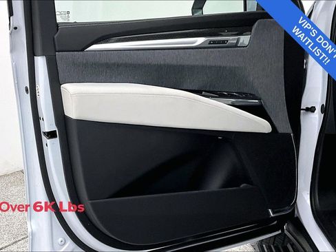 Used 2026 Cadillac Escalade V image 23