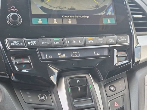Used 2022 Honda Odyssey EX-L image 22