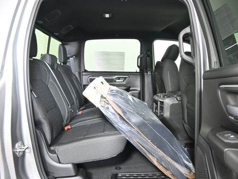 Used 2025 RAM 1500 Big Horn AWD/4WD image 16