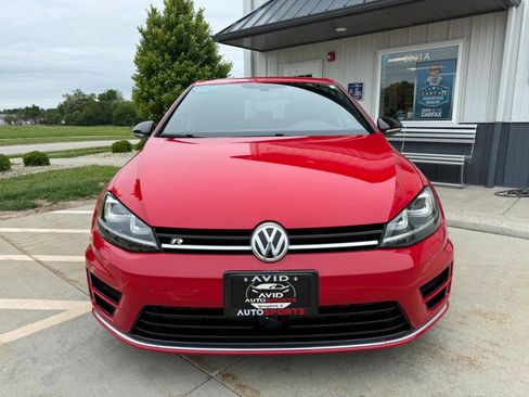 Used 2017 Volkswagen Golf R 4-Door AWD/4WD image 3