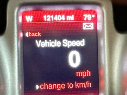 Used 2015 Dodge Journey SXT w/ Flexible Seating Group image 12