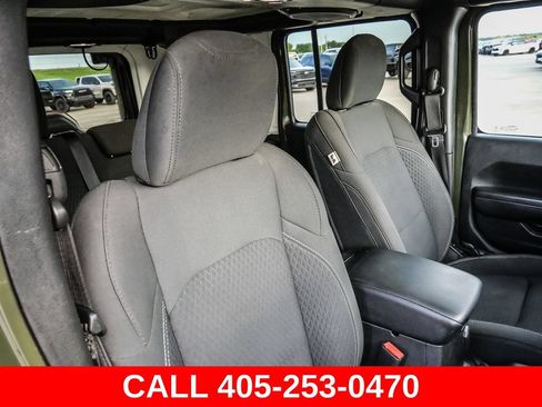 Used 2021 Jeep Wrangler Unlimited Sport AWD/4WD image 19