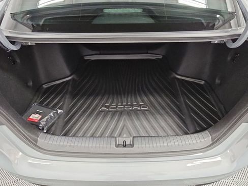 Used 2025 Honda Accord Sport image 33