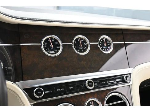 Certified 2023 Bentley Continental GT V8 AWD/4WD image 22
