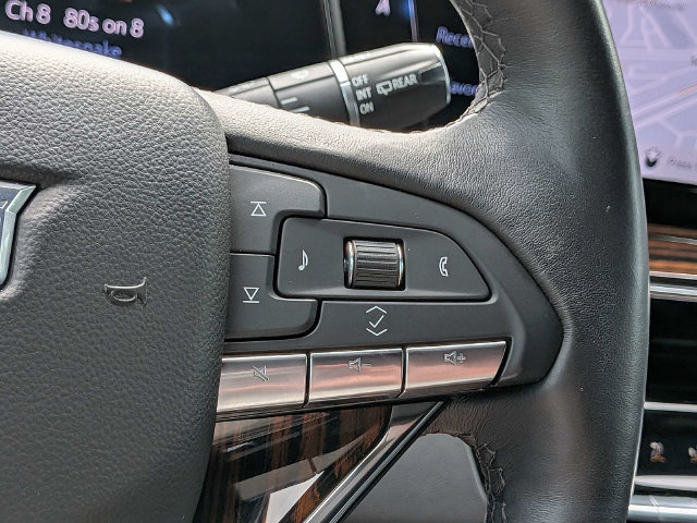 Used 2023 Cadillac Escalade Premium Luxury w/ LPO, Floor Liner Package AWD/4WD image 31
