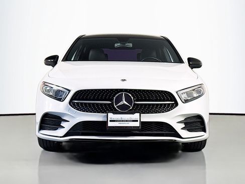 Used 2022 Mercedes-Benz A 220 image 3