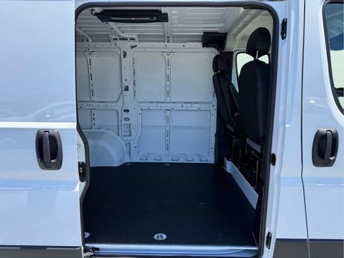 New 2026 RAM ProMaster 1500 w/ Convenience Group FWD image 25