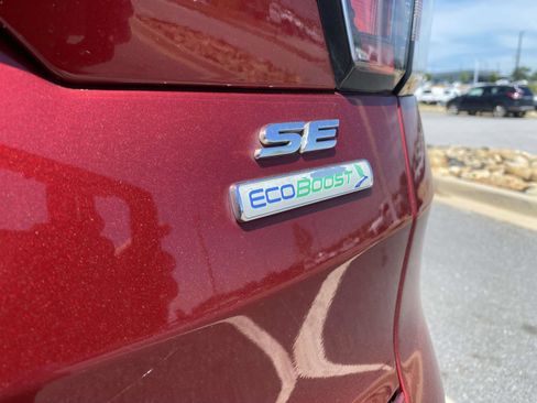 Used 2017 Ford Escape SE FWD image 10