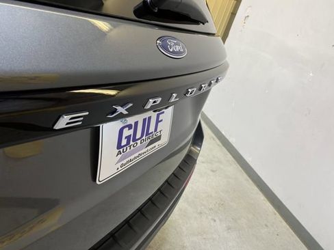 Used 2026 Ford Explorer Active RWD image 17