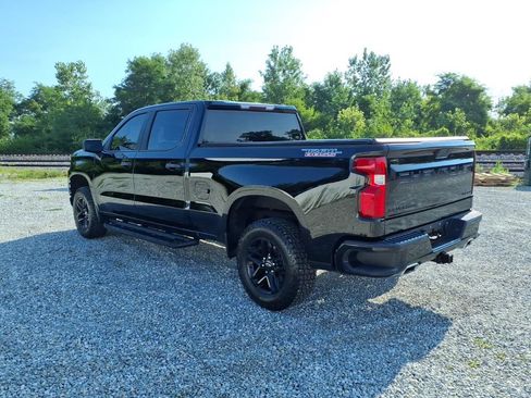 Used 2020 Chevrolet Silverado 1500 Custom Trail Boss w/ Custom Convenience Package AWD/4WD image 5