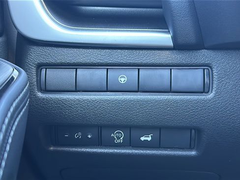 New 2026 Nissan Rogue SV w/ SV Premium Package image 25